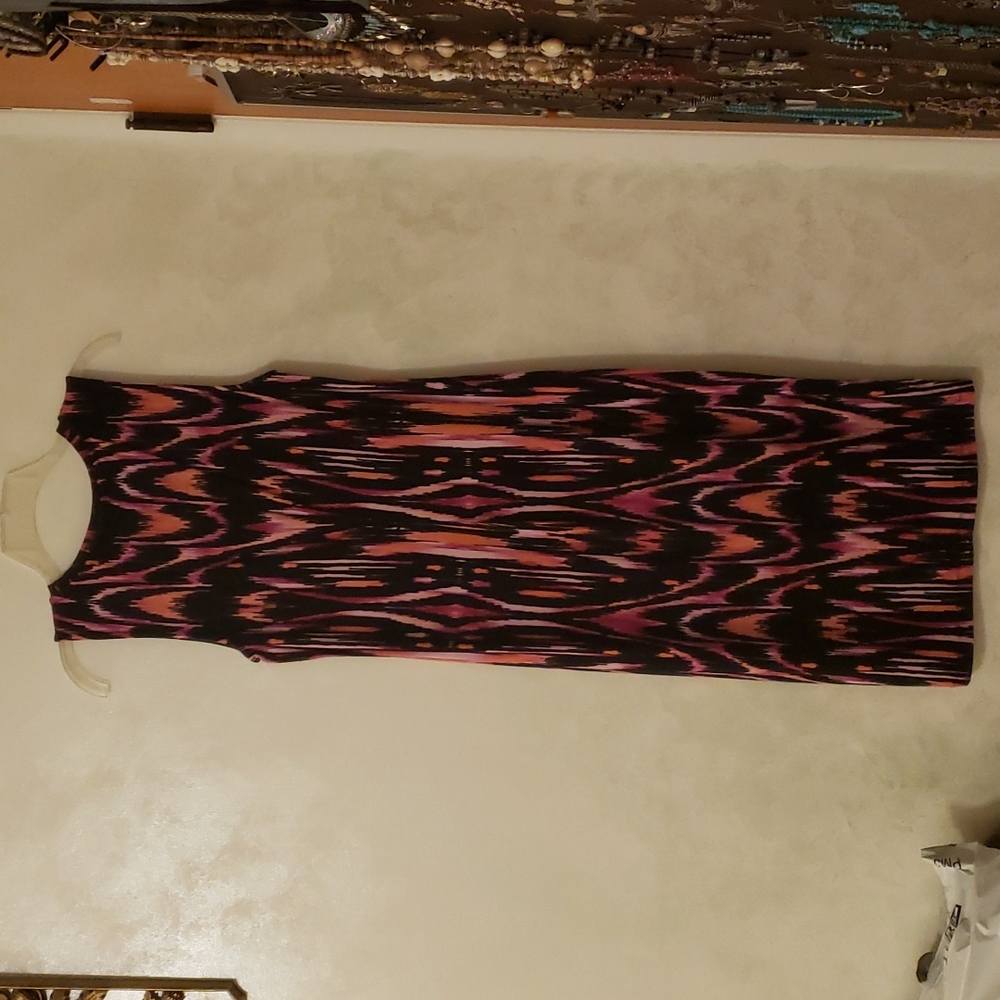 Dress - Picture 3 of 6